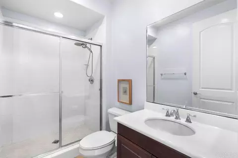 Bath - 5544 Papagallo Dr, Oceanside, CA 92057 photo 2 of 7