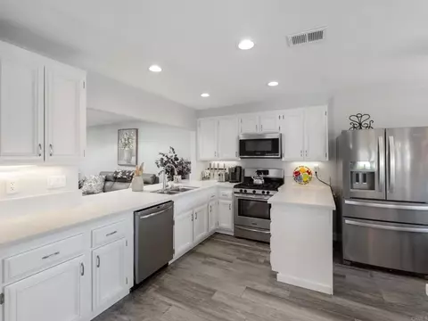 Kitchen - 4540 Cordoba Way, Oceanside, CA 92056 photo 3 of 5