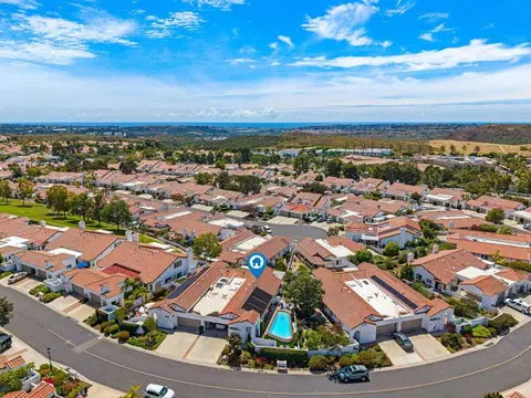 View/Area - 4540 Cordoba Way, Oceanside, CA 92056 photo 2 of 6