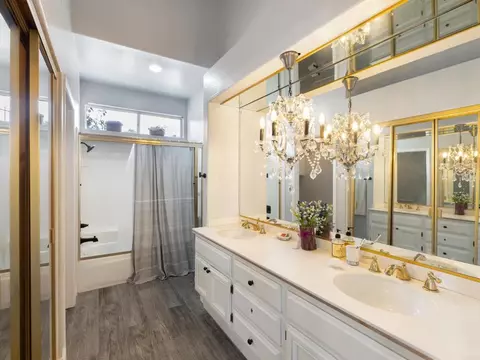 Bath - 4540 Cordoba Way, Oceanside, CA 92056 photo 1 of 3