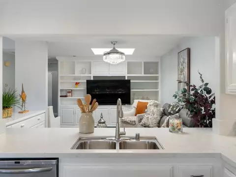 Kitchen - 4540 Cordoba Way, Oceanside, CA 92056 photo 4 of 5