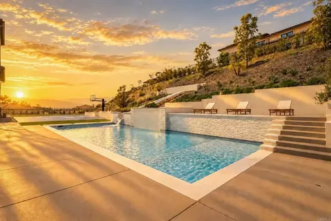 8490 Silent Tide Ct, San Diego, CA 92127