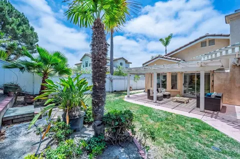 Exterior - 354 Benevente Dr, Oceanside, CA 92057 photo 5 of 7