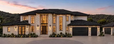 18406 Via Ambiente, Rancho Santa Fe, CA 92067