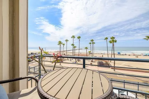 View/Area - 1202 N Pacific St #402A, Oceanside, CA 92054 photo 2 of 9