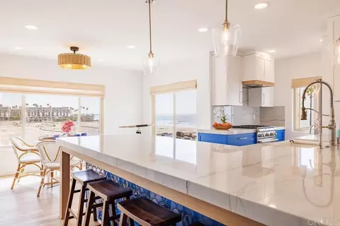 Kitchen - 1202 N Pacific St #402A, Oceanside, CA 92054 photo 2 of 4