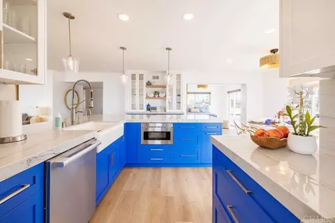 Kitchen - 1202 N Pacific St #402A, Oceanside, CA 92054 photo 4 of 4