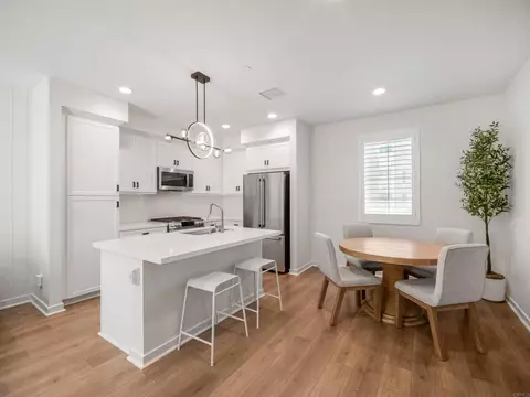Kitchen - 340 Millstream Ct, Santee, CA 92071 photo 4 of 6