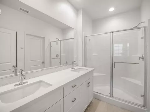 Bath - 340 Millstream Ct, Santee, CA 92071 photo 3 of 3