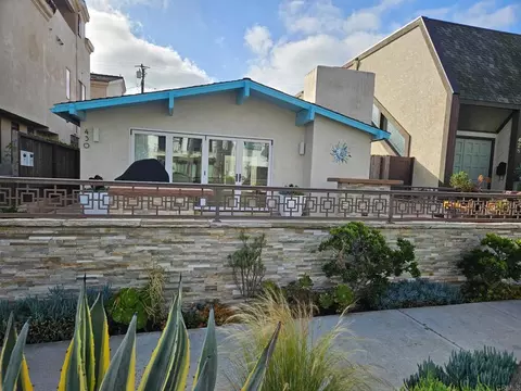 430 Goldenrod, Corona Del Mar, CA 92625