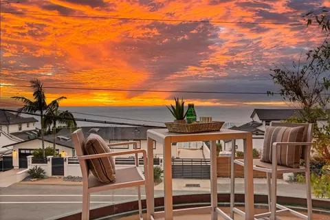 1477 Neptune Ave, Encinitas, CA 92024