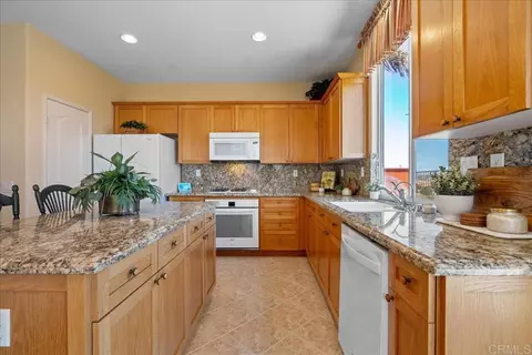 Kitchen - 1608 Sapphire Dr, Carlsbad, CA 92011 photo 1 of 2