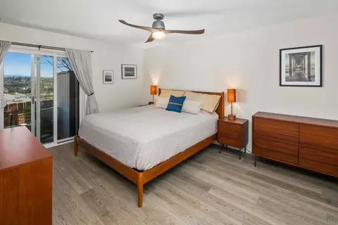 Bedroom - 634 E Solana Cir, Solana Beach, CA 92075 photo 1 of 4