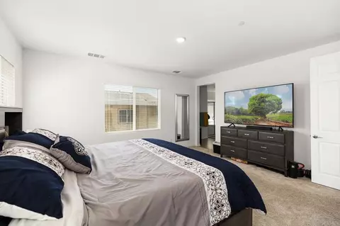 Bedroom - 32257 Jeter Ln, Menifee, CA 92584 photo 2 of 4