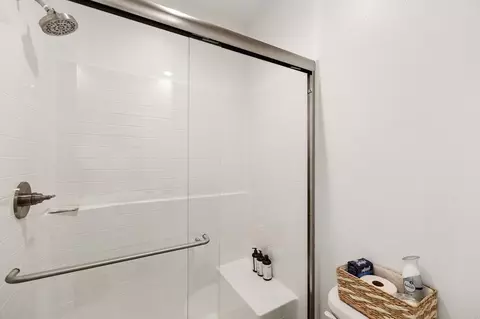 Bath - 32257 Jeter Ln, Menifee, CA 92584 photo 2 of 6