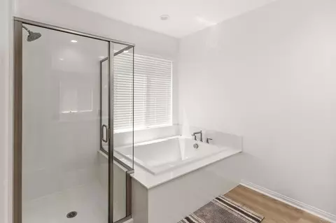 Bath - 32257 Jeter Ln, Menifee, CA 92584 photo 4 of 6