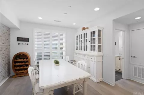 Dining - 2511 State St, Carlsbad, CA 92008 photo 2 of 2