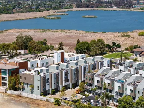 View/Area - 2511 State St, Carlsbad, CA 92008 photo 6 of 8
