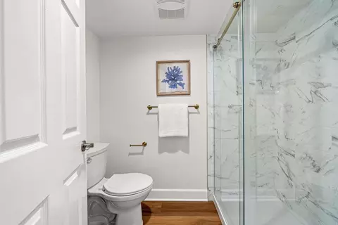 Bath - 3143 Avenida Olmeda, Carlsbad, CA 92009 photo 4 of 7