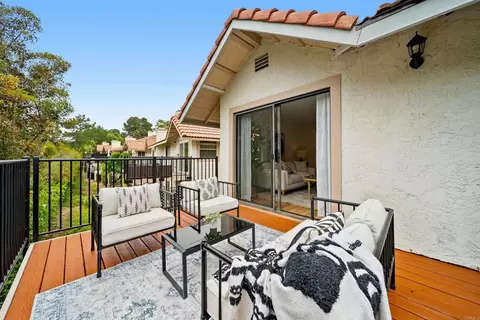 Exterior - 3143 Avenida Olmeda, Carlsbad, CA 92009 photo 1 of 12