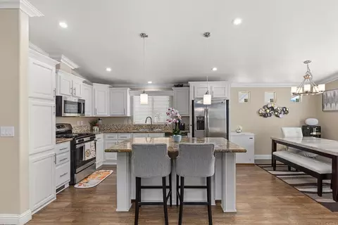 2700 E Valley Pkwy #64, Escondido, CA 92027