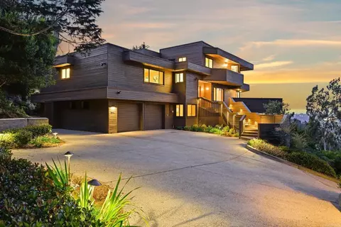 441 Holmwood Ln, Solana Beach, CA 92075
