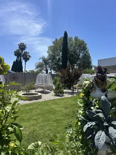 Exterior - 4009 Genine Dr, Oceanside, CA 92056 photo 8 of 8