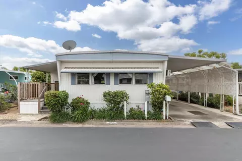 1010 E Bobier Dr #151, Vista, CA 92084 photo 2