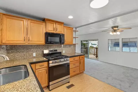 1010 E Bobier Dr #151, Vista, CA 92084 photo 12