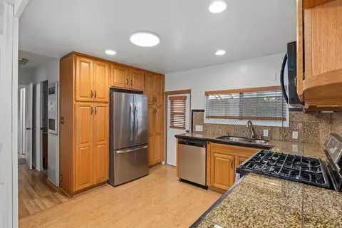 1010 E Bobier Dr #151, Vista, CA 92084 photo 11