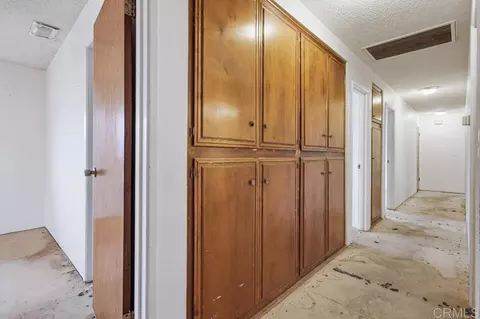 Entry Way - 3655 Lupine Ln, Fallbrook, CA 92028 photo 2 of 4