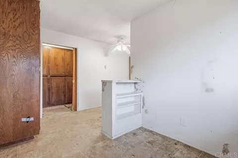 Entry Way - 3655 Lupine Ln, Fallbrook, CA 92028 photo 3 of 4