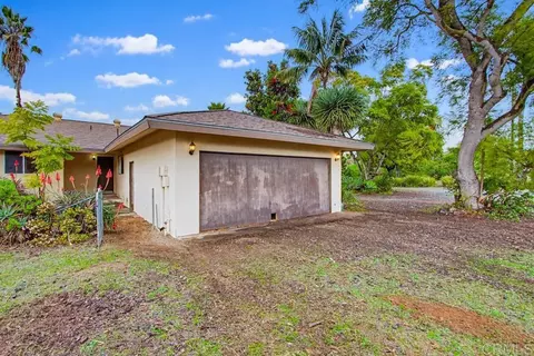 Exterior - 3655 Lupine Ln, Fallbrook, CA 92028 photo 6 of 7