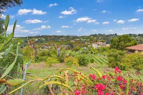 Other - 3655 Lupine Ln, Fallbrook, CA 92028 photo 3 of 10