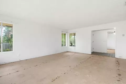 Living - 3655 Lupine Ln, Fallbrook, CA 92028 photo 5 of 5