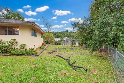 Exterior - 3655 Lupine Ln, Fallbrook, CA 92028 photo 3 of 7