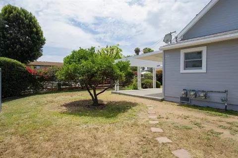 Exterior - 405 N Juniper St, Escondido, CA 92025 photo 3 of 6