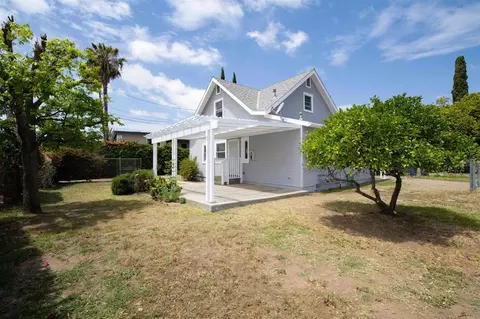 405 N Juniper St, Escondido, CA 92025