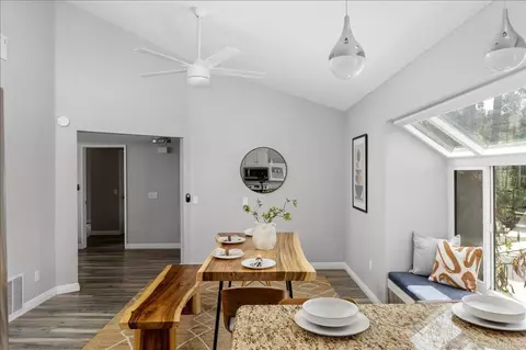 7319 Calle De Fuentes, Carlsbad, CA 92009