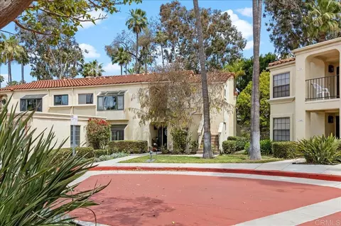 7319 Calle De Fuentes, Carlsbad, CA 92009