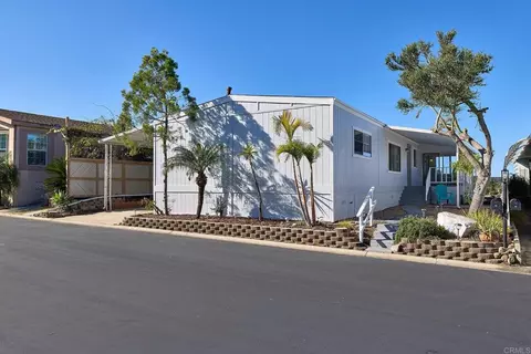 1195 La Moree Rd #42, San Marcos, CA 92078