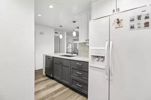 Kitchen - 5070 Via Manos #B, Oceanside, CA 92057 photo 5 of 5