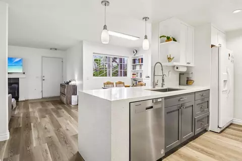5070 Via Manos #B, Oceanside, CA 92057
