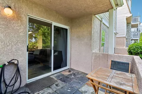 Exterior - 5070 Via Manos #B, Oceanside, CA 92057 photo 4 of 7