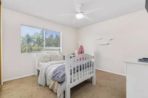 Bedroom - 16252 Swartz Canyon Rd, Ramona, CA 92065 photo 2 of 5