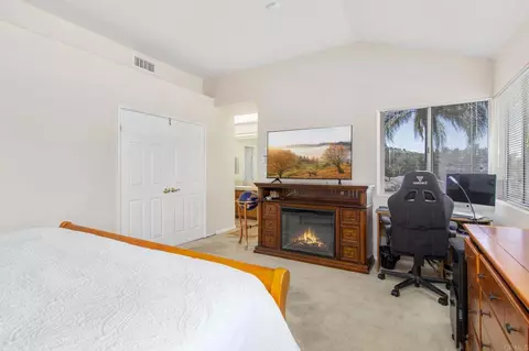 Bedroom - 16252 Swartz Canyon Rd, Ramona, CA 92065 photo 5 of 5