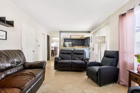 Living - 16252 Swartz Canyon Rd, Ramona, CA 92065 photo 5 of 5
