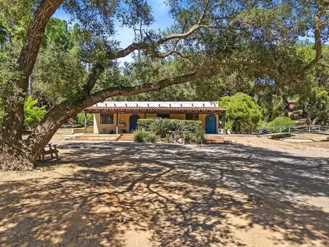 13511 Hilldale Rd, Valley Center, CA 92082