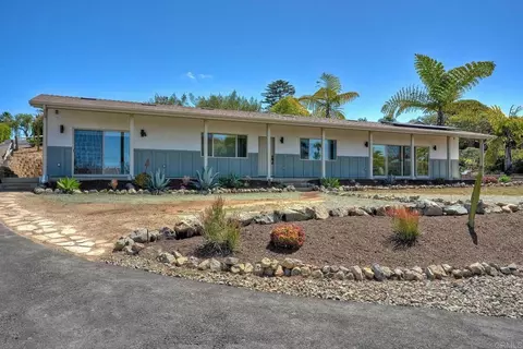 Exterior - 1761 Yucca Rd, Oceanside, CA 92054 photo 1 of 10