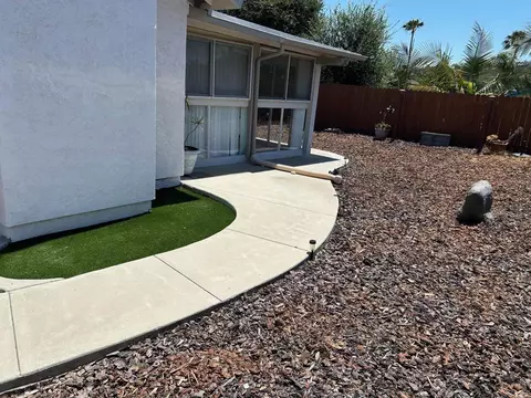 Exterior - 3594 Newland Rd, Oceanside, CA 92056 photo 10 of 11